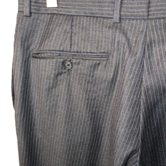 Calvin Klein men’s gray pinstriped suit, blazer, and pants 100% Wool 40R - Picture 5 of 15